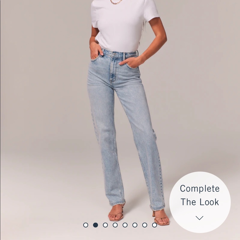 Abercrombie Ultra High Rise 90s Straight Jean